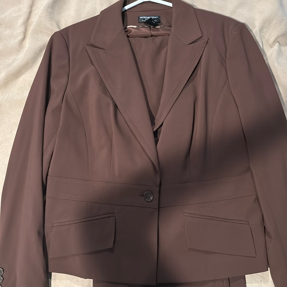 Worthington suit